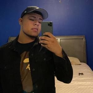 Meet your Posher, Javier